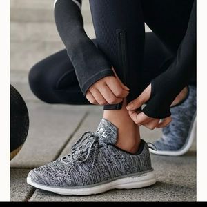 APL Techloom Pro Sneakers